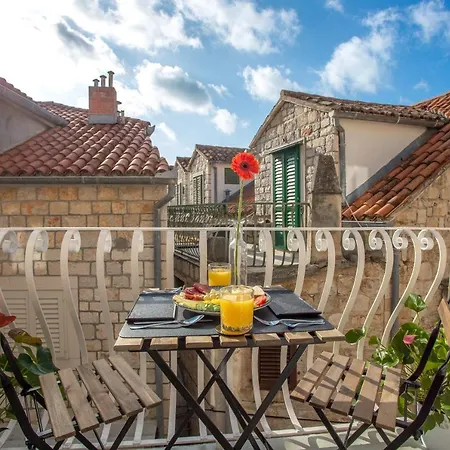 Lola - Zf Hvar Daire Hvar Town