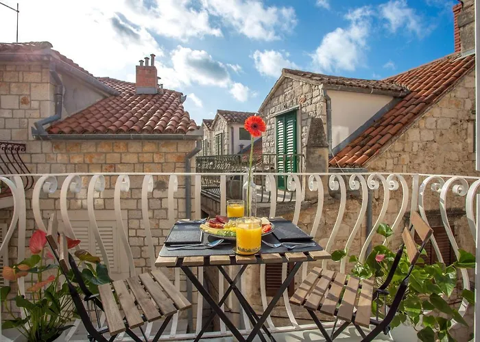 Lola - Zf Hvar Daire Hvar Town